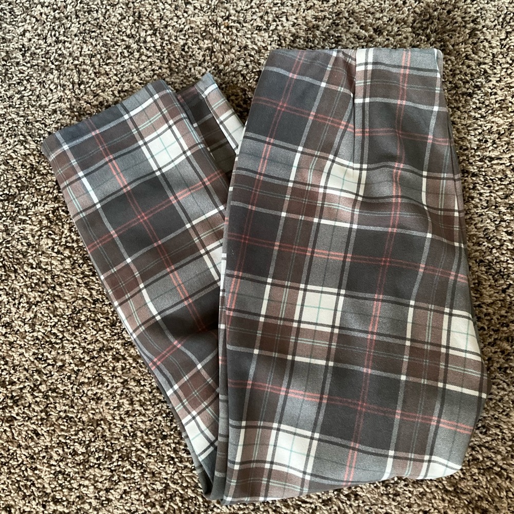 Plaid pant suit
